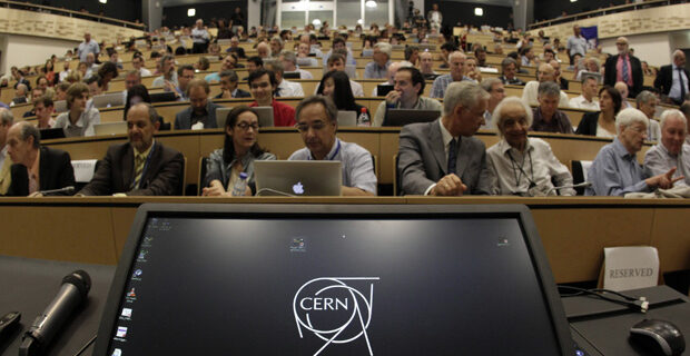 CERN: Εντοπίσαμε ένα σωματίδιο που θα μπορούσε να είναι το μποζόνιο του Χιγκς