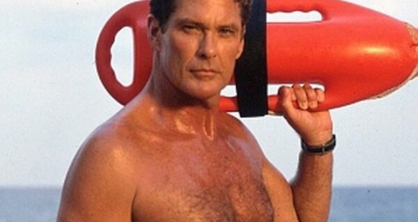 Ο Ντέιβιντ Χάσελχοφ θα εμφανίζεται στο «Baywatch». Το κινηματογραφικό «Baywatch»!