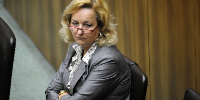 Η ”οργισμένη” Φέκτερ ξεσπάθωσε κατά της Ελλάδας