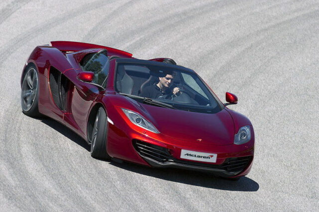 McLaren MP4-12C Spider. Έρχεται και προκαλεί