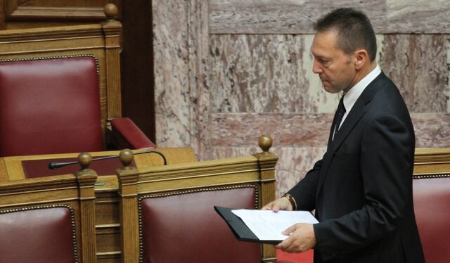 Στουρνάρας: “Η αξιοποίηση αεροδρομίων δεν συνιστά εκποίηση δημόσιας περιουσίας”