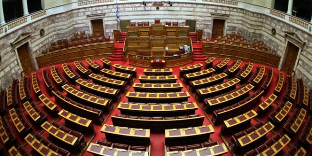 Πρωτιά στη φοροδιαφυγή τα επαγγέλματα που απαρτίζουν την Βουλή