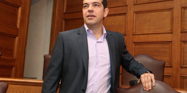 ΣΥΡΙΖΑ: “Η μνημονιακή τριανδρία ξεπουλάει το δημόσιο πλούτο”