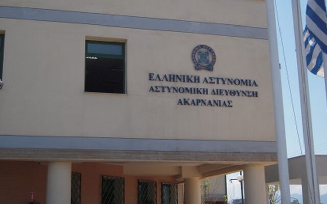 “Συγκάτοικοι” αστυνομία και Χρυσή Αυγή στο Αγρίνιο