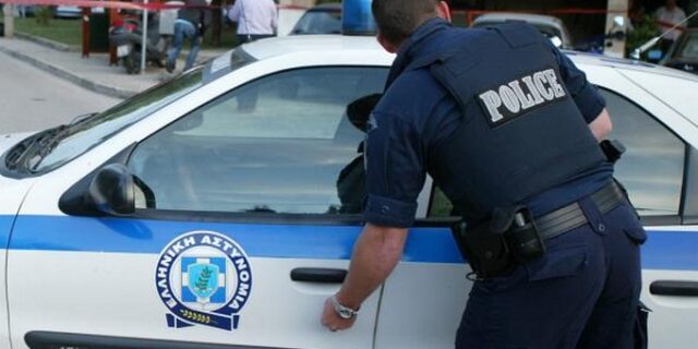 Εμπρησμός σε ΙΧ αυτοκίνητο στα Πετράλωνα