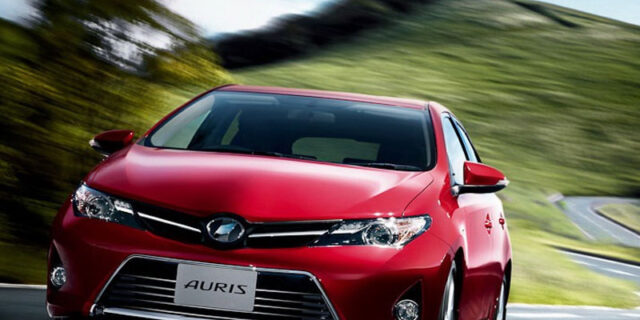 Toyota Auris. Η νέα γενιά πάει Παρίσι