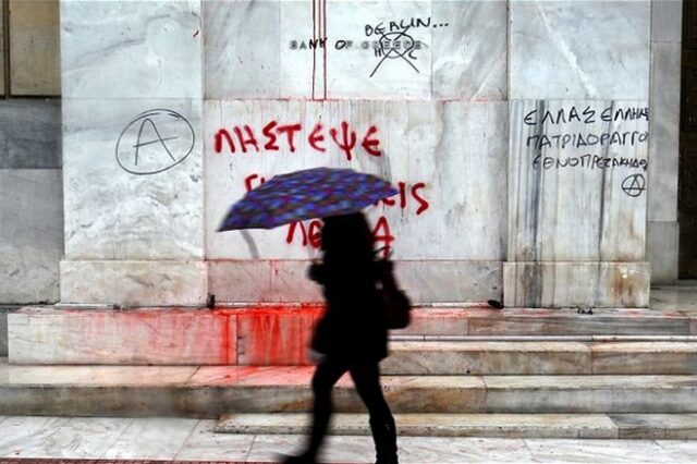 H Ελλάδα διχάζει Βερολίνο και Παρίσι
