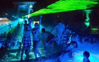 Magic, Beach Volley και Neatorama