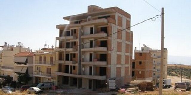Εκλιπαρούν για δουλειά με αντάλλαγμα φαγητό
