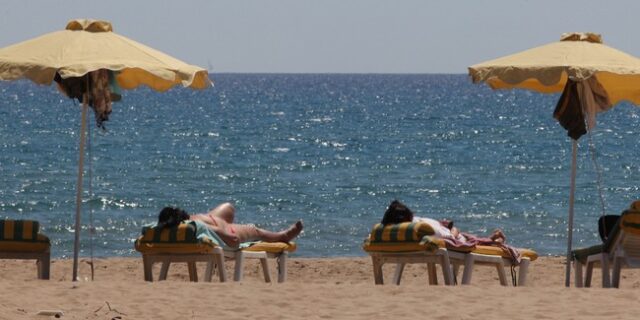 “Πάρτι” φοροδιαφυγής στις τουριστικές περιοχές