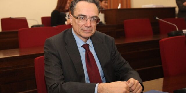 “Αναρμόδιος για τη λίστα Λαγκάρντ” δήλωσε ο Ηλ. Πλασκοβίτης