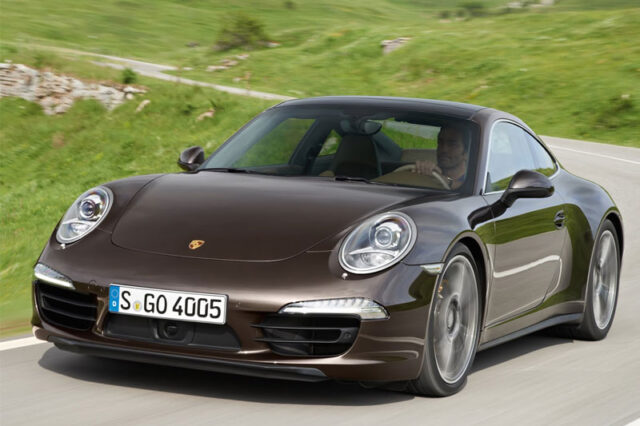 Porsche 911 Carrera 4. Πρεμιέρα στο Παρίσι