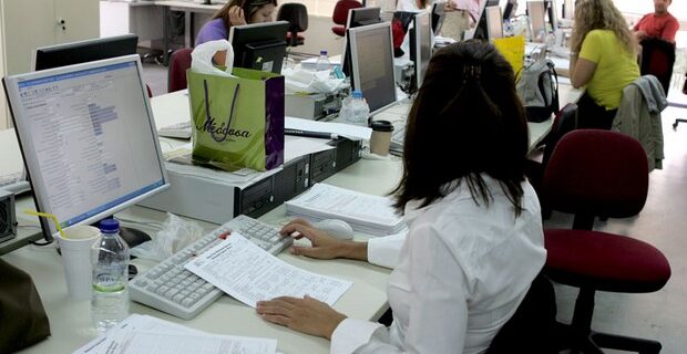 Όλα τα νέα μέτρα λιτότητας που περιλαμβάνει το πακέτο των 11,5 δισ. ευρώ