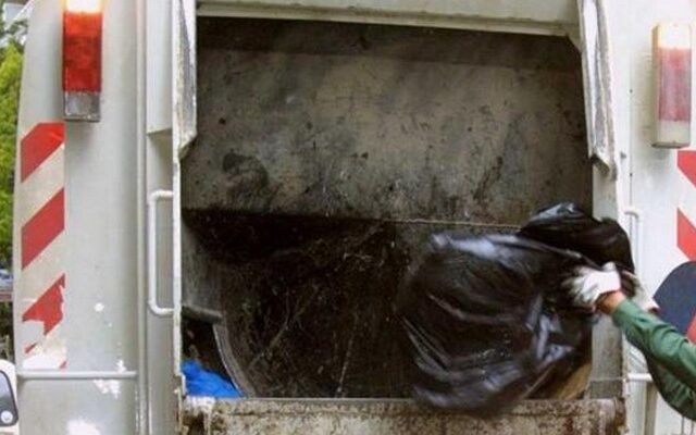 Απορριμματοφόρο παρέσυρε 9χρονο στη Σητεία