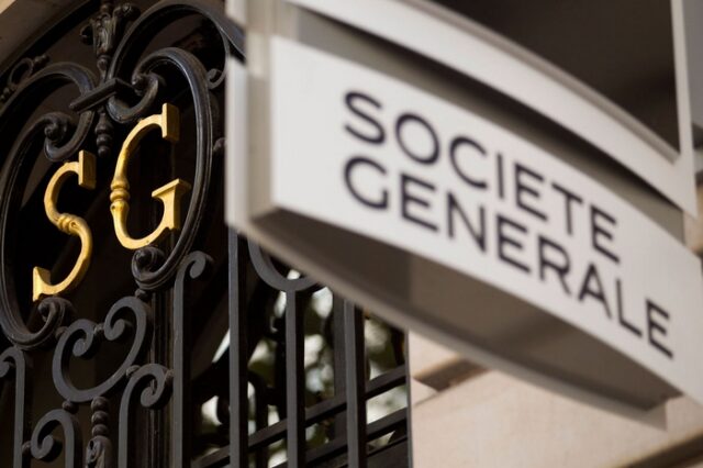 “Φλερτ” της Société Generale με Τράπεζα Πειραιώς για την εξαγορά της Γενικής Τράπεζας