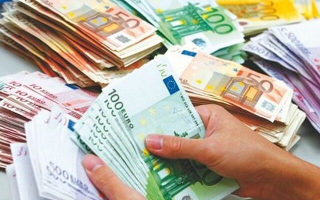 Επιστροφή χρημάτων σε δανειολήπτες από το Ταχυδρομικό Ταμιευτήριο