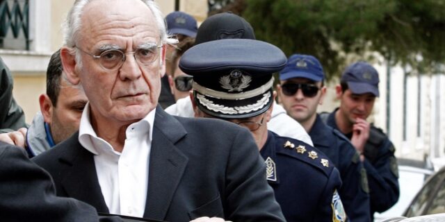 Νέες αποκαλύψεις για ακίνητα και λογαριασμούς του Τσοχατζόπουλου