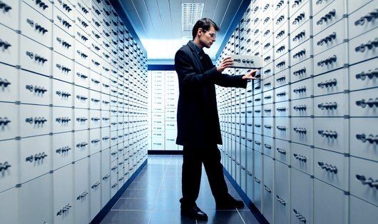 Ελβετία: Οι τρεις “λύσεις” για τη φορολόγηση των ελληνικών καταθέσεων