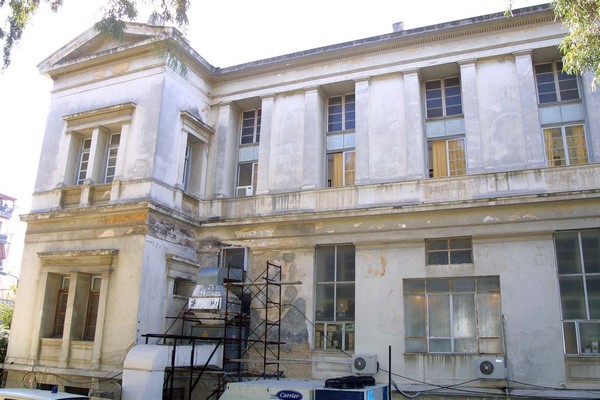Γερμανικά εύσημα για το νοσοκομείο “Ελπίς”