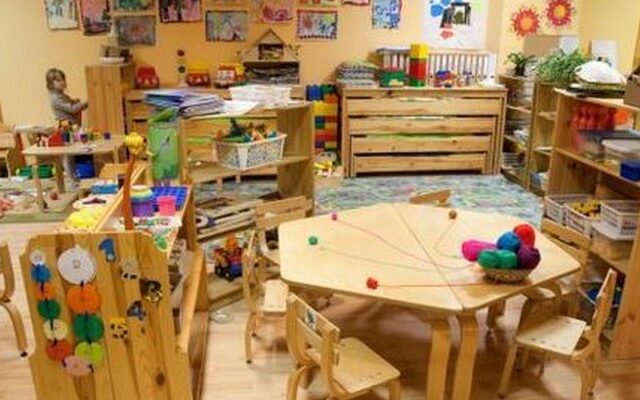 Εκβιάζουν με τη σίτιση τους γονείς και τα νήπια του ΕΣΠΑ στην Ηγουμενίτσα
