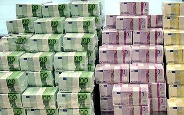Πουλούσαν υγρό που πολλαπλασίαζε ευρώ!