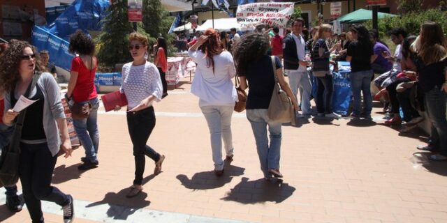 Το κόστος του χαμένου εξαμήνου: 4.000 έως 5.000 ευρώ για κάθε φοιτητή