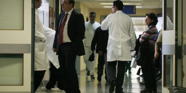 “Δωρίζονται” 180.000 βιβλιάρια υγείας – Ποιοι οι δικαιούχοι