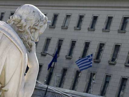 Συμβούλιο της Ευρώπης: Η κρίση προκαλεί κατάργηση δημοκρατικών αξιών