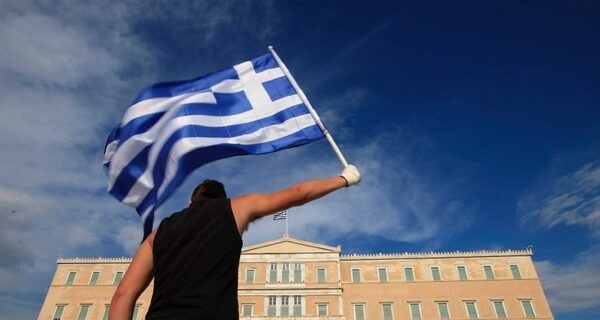 600 δισ. για την Ελλάδα από ομογενείς αν αλλάξει το Σύνταγμα