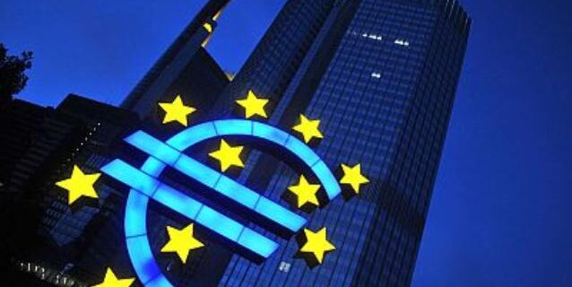 Το 48% των Γερμανών εγκρίνει την απόφαση του Συνταγματικού Δικαστηρίου για το ευρώ