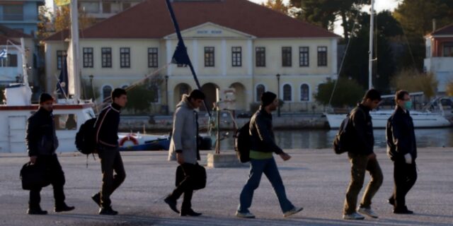 Πάτρα: Συνελήφθησαν 32 Σύροι, που περίμεναν να “περάσουν” στην Ιταλία
