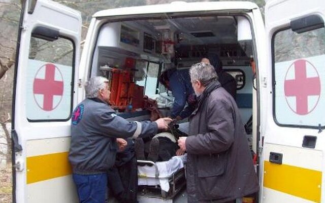 Τον έστελναν από νοσοκομείο σε νοσοκομείο, ξεψύχησε στο δρόμο…