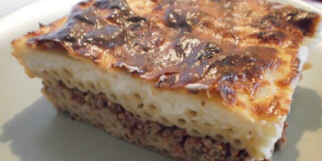 Παστίτσιο από τα χεράκια της ακροδεξιάς