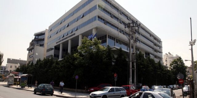 Το ΣΔΟΕ γνωρίζει 54.000 Έλληνες καταθέτες με εμβάσματα στο εξωτερικό