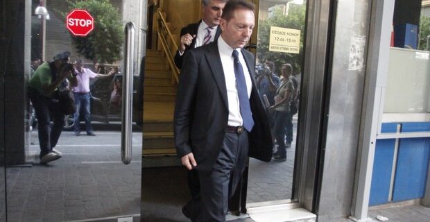 Στα 3 δισ. ευρώ η “τρύπα” για να κλείσουν τα μέτρα
