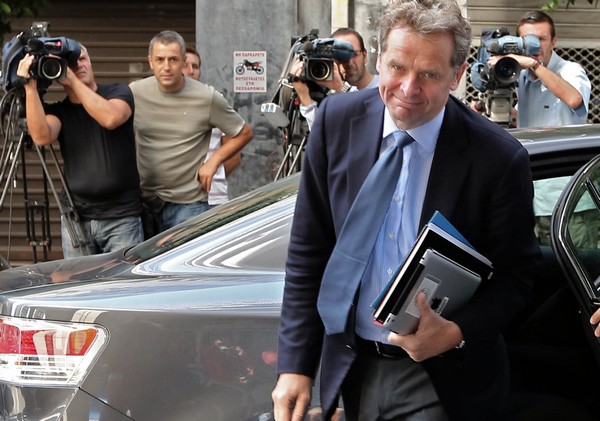 Διάψευση από την Τρόικα: Πριν τις αμερικανικές εκλογές η έκθεση για την Ελλάδα