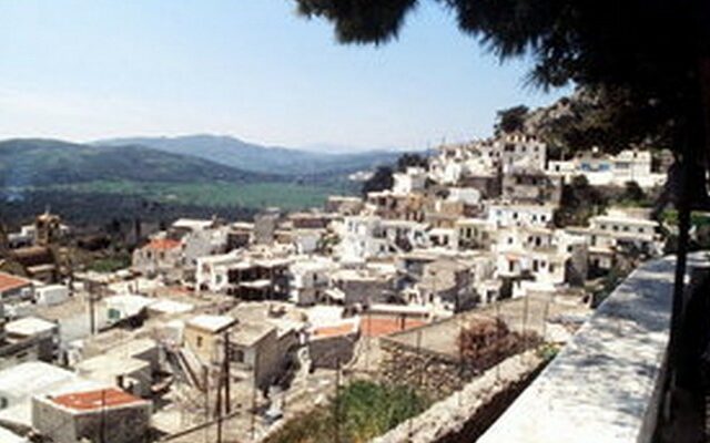 “Πόρτα” από το δήμο Βιάννου στη Χρυσή Αυγή