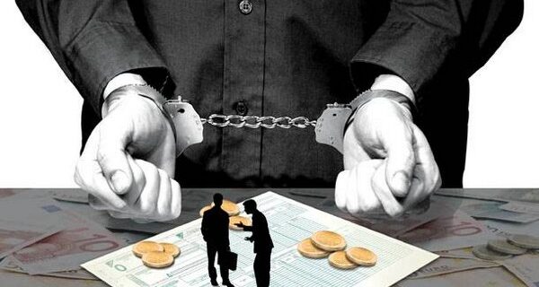 Προτάσεις της ΚΕΕ για μείωση του χρέους της Ελλάδας κατά 40%