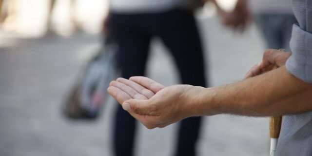 Θυσίες 49 δισ. ευρώ έκαναν οι Έλληνες τη διετία 2010- 2012