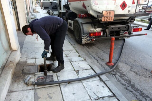 “Καυτό” το πετρέλαιο θέρμανσης για τα νοικοκυριά