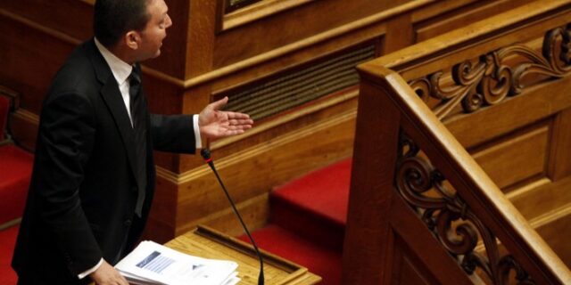 Στον ΕΟΠΥΥ και το ταμείο των εργαζομένων στα ΜΜΕ με τροπολογία Στουρνάρα
