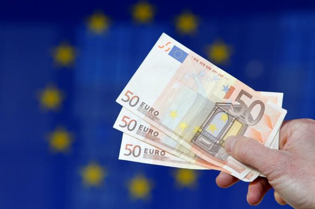 Τρία μέτωπα μέχρι τη δόση των 31,5 δισ. ευρώ