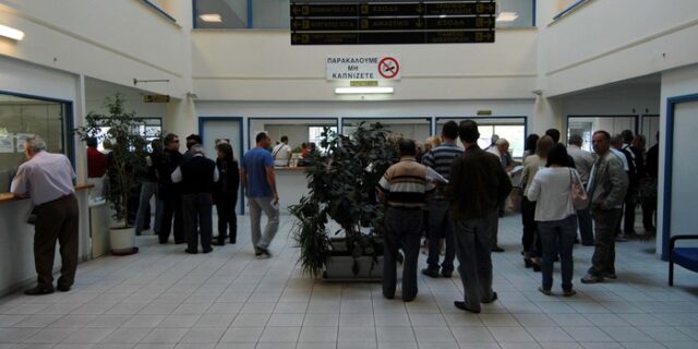 Σενάριο για ενιαίο φορολογικό συντελεστή 28% στους επαγγελματίες