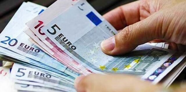 IIF: Χειρότερη από τις εκτιμήσεις του Μνημονίου η κατάσταση στην Ελλάδα