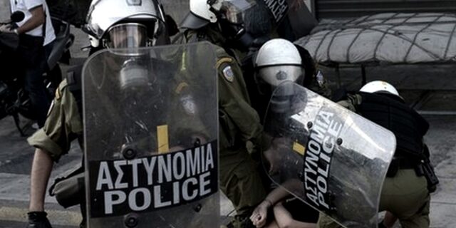 BBC: Η Ελληνική Αστυνομία κατηγορείται για ρατσιστική βία