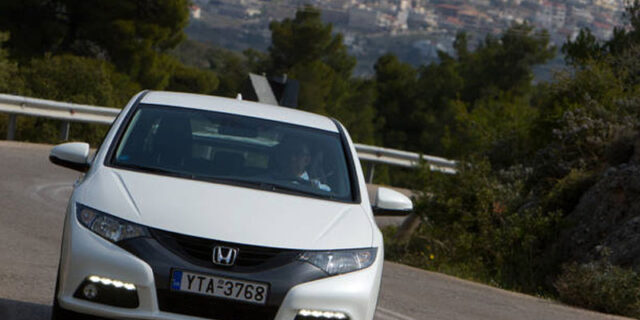 Honda. Με όλα της τα όπλα στην ΑΥΤΟΚΙΝΗΣΗ 2012