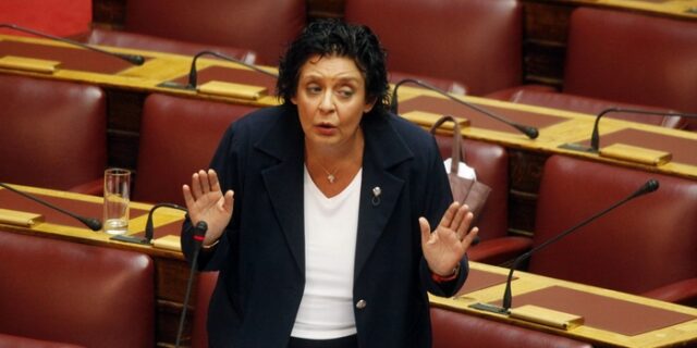Κανέλλη για Τσίπρα: “Σκηνοθέτησε τον εαυτό του και παίρνει Όσκαρ”