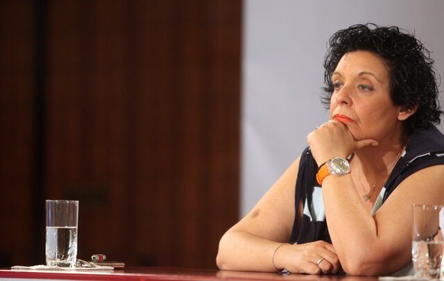 Κανέλλη: “Το φίδι της ακροδεξιάς θα μας καταπιεί όλους”