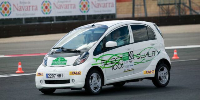 Mitsubishi i-MiEV. Μετέχει στο Hi-Tech EKO Mobility Rally 2012