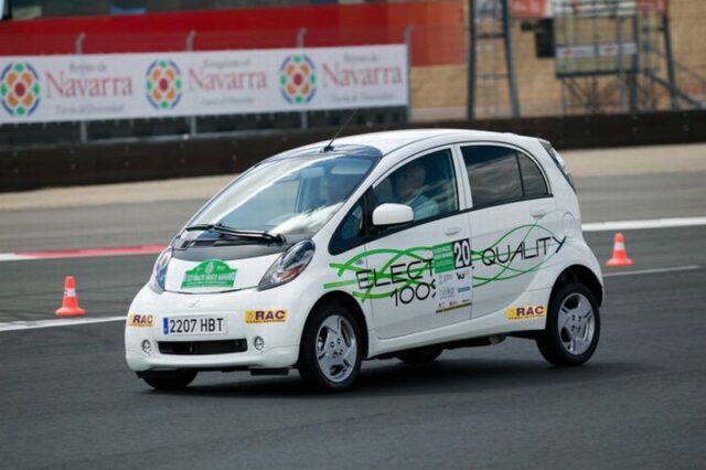 Mitsubishi i-MiEV. Μετέχει στο Hi-Tech EKO Mobility Rally 2012